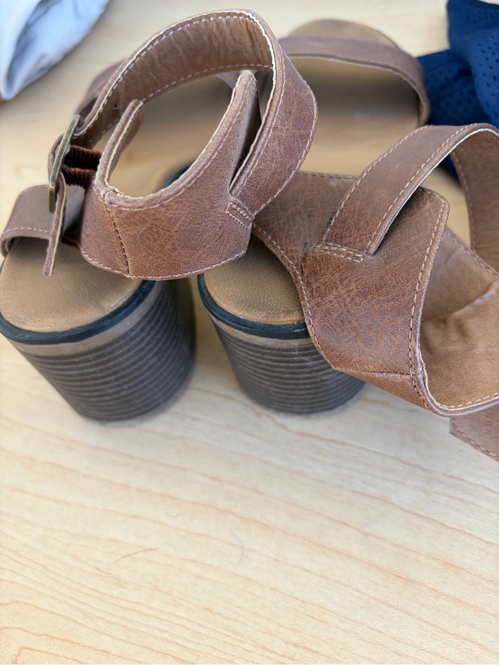 Pop Women’s Brown Ankle-Strap Sandals Women’s Size 7.5 - Picture 10 of 16